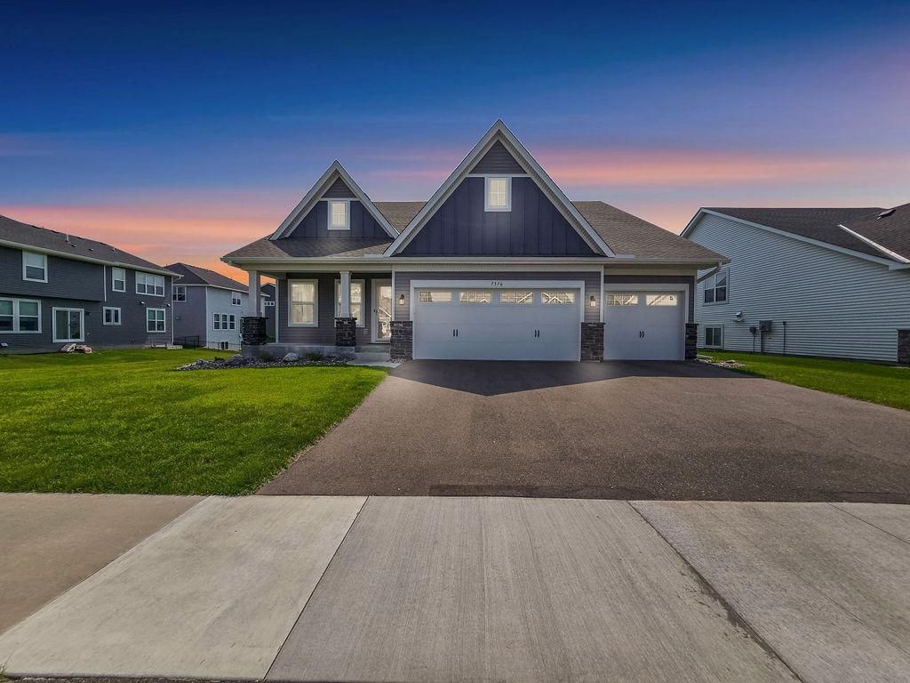 7376 Crane Drive, Lino Lakes, MN 55038