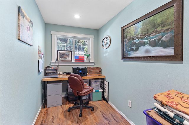 315 Hitching Post Road, Grants Pass, OR 97526