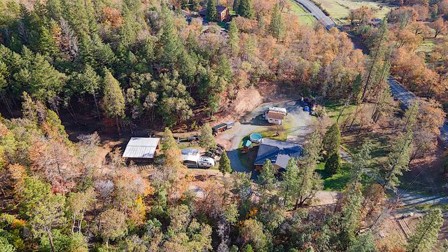 315 Hitching Post Road, Grants Pass, OR 97526