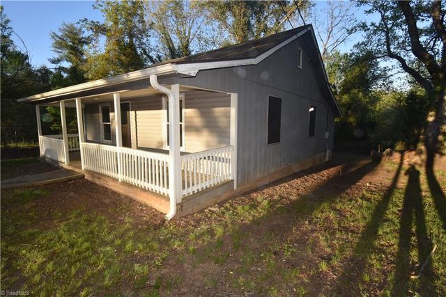 4053 Leo Street, Winston-salem, NC 27105