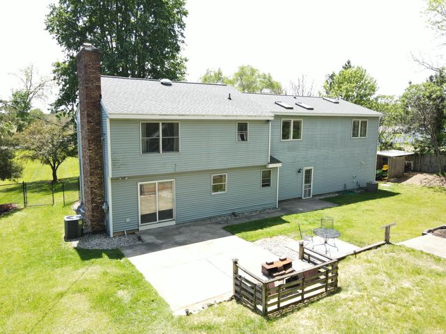 28682 E Red Arrow Highway, Antwerp Twp, MI 49079