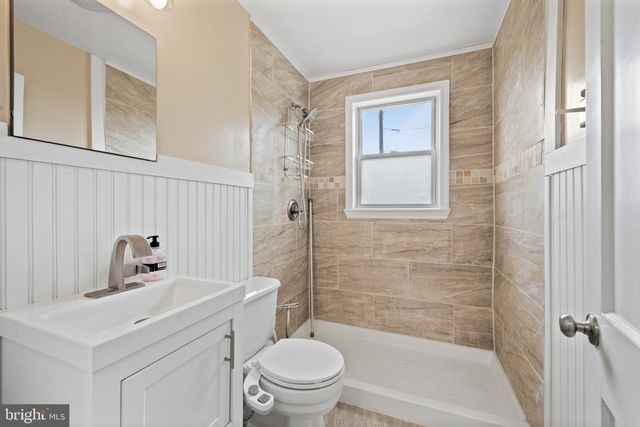 2207 HAWTHORNE RD, Baltimore, MD 21220