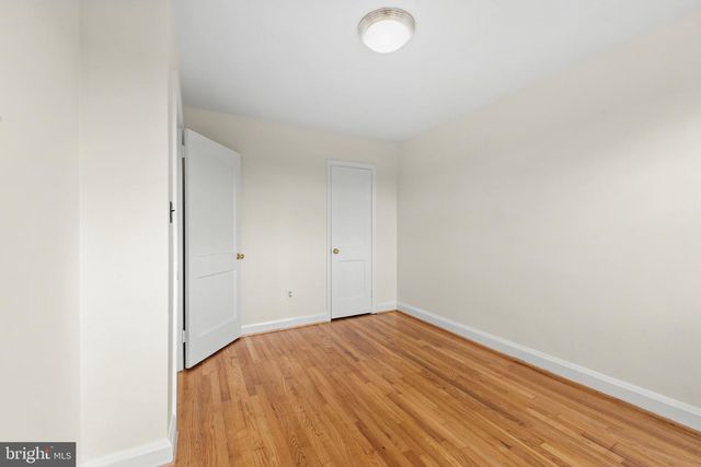 2207 HAWTHORNE RD, Baltimore, MD 21220