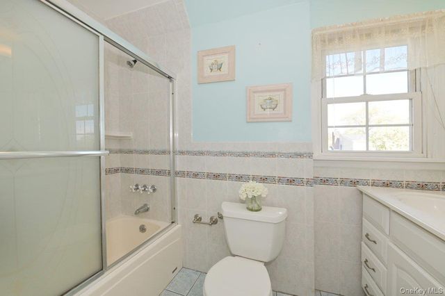 295 New Hyde Park Road, Garden City, NY 11530