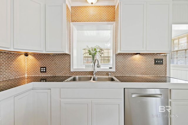 301 E Craig Street, Atmore, AL 36502