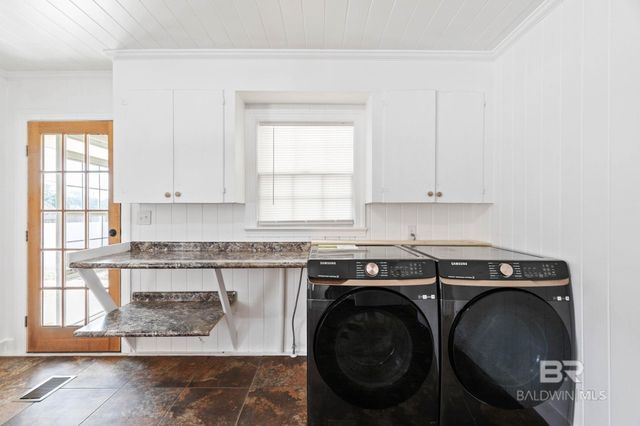 301 E Craig Street, Atmore, AL 36502