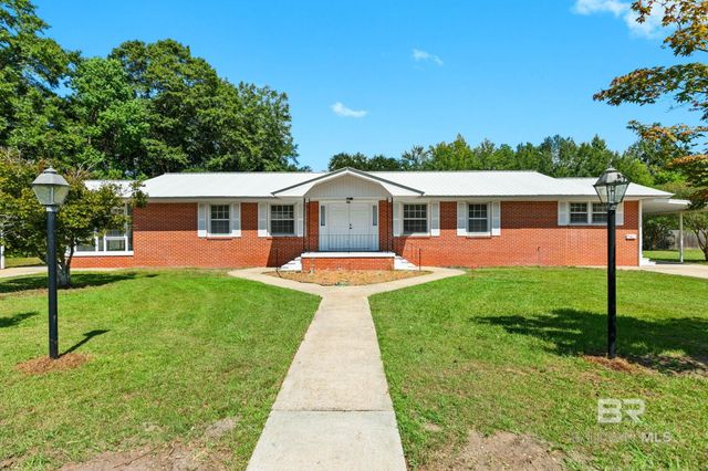 301 E Craig Street, Atmore, AL 36502