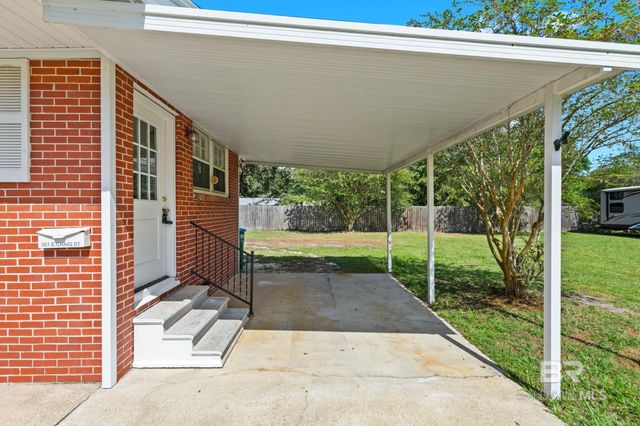 301 E Craig Street, Atmore, AL 36502