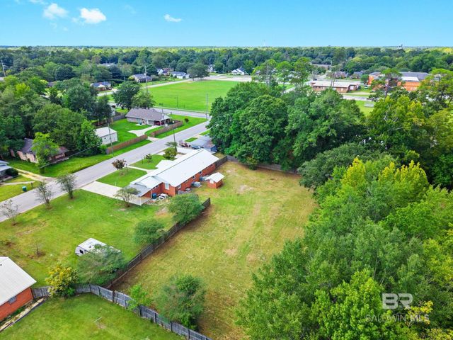 301 E Craig Street, Atmore, AL 36502