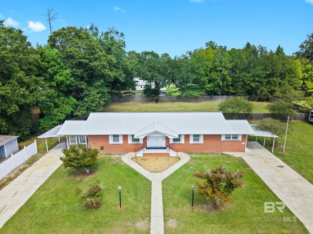 301 E Craig Street, Atmore, AL 36502