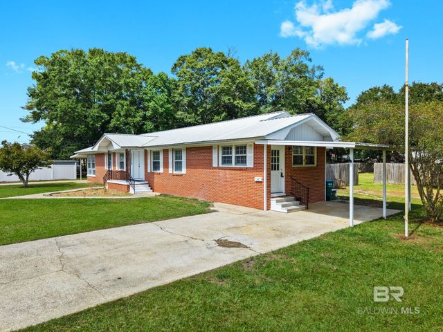301 E Craig Street, Atmore, AL 36502