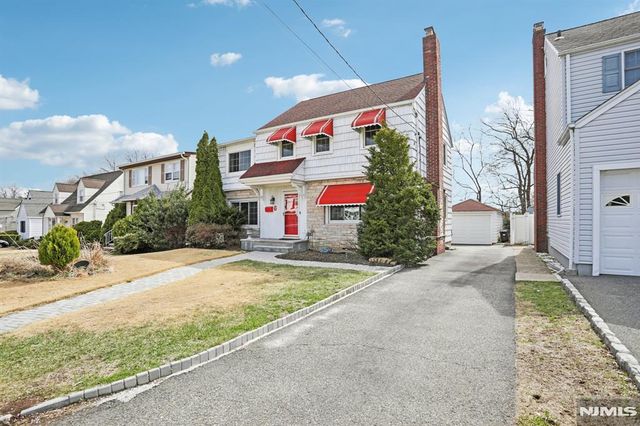 6 S Garden Court, Garfield, NJ 07026