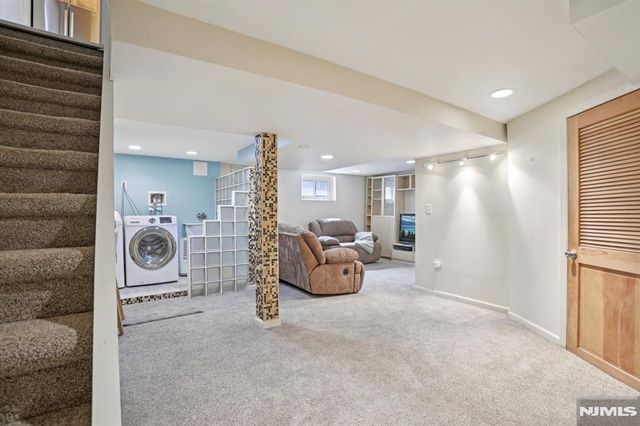 6 S Garden Court, Garfield, NJ 07026