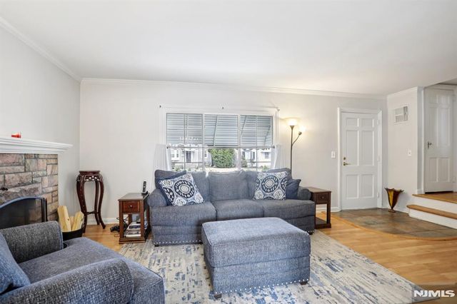 6 S Garden Court, Garfield, NJ 07026