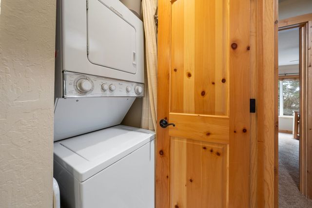 11711 Snowpeak Way Unit 555, Truckee, CA 96161