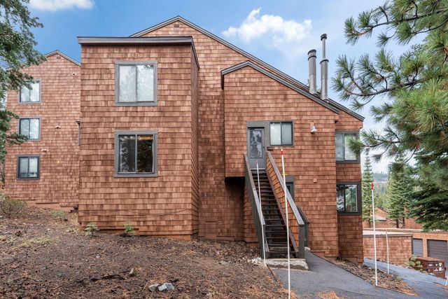 11711 Snowpeak Way Unit 555, Truckee, CA 96161