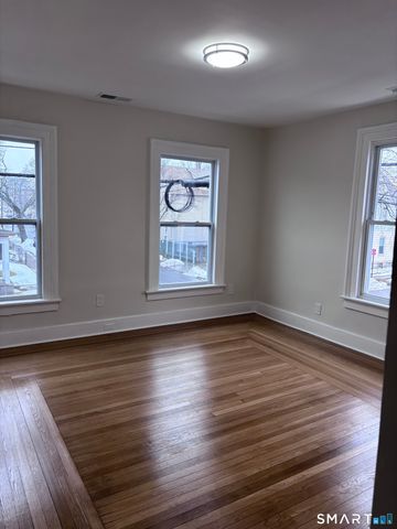 369 Poplar Street, New Haven, CT 06513