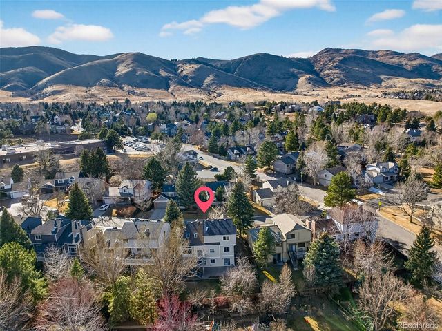 10 Red Locust, Littleton, CO 80127