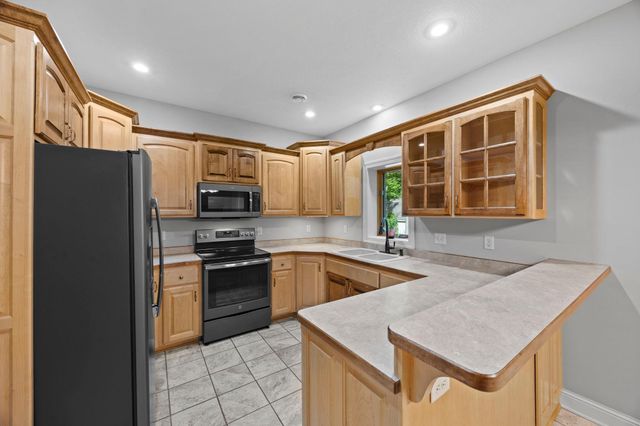 3214 Shorewood Drive, Rush City, MN 55069