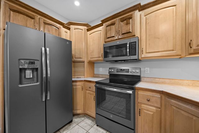 3214 Shorewood Drive, Rush City, MN 55069