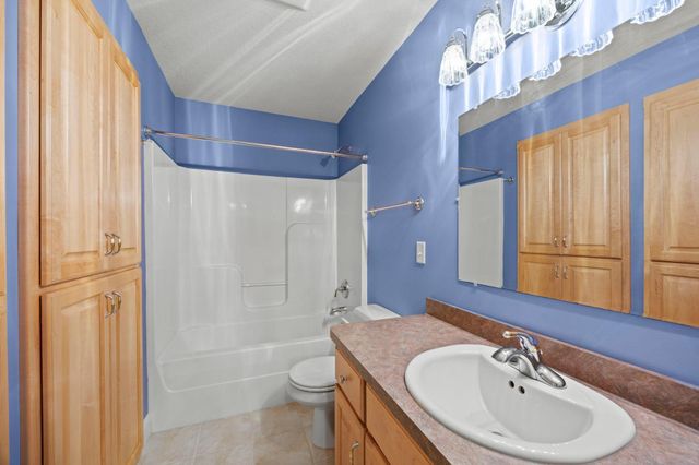 3214 Shorewood Drive, Rush City, MN 55069