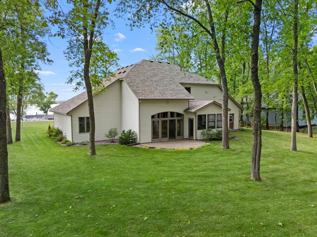 3214 Shorewood Drive, Rush City, MN 55069