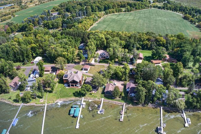 3214 Shorewood Drive, Rush City, MN 55069