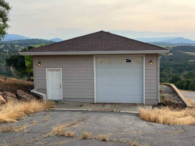 2891 Granite Springs Rd, Coulterville, CA 95311