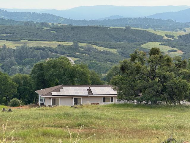 2891 Granite Springs Rd, Coulterville, CA 95311