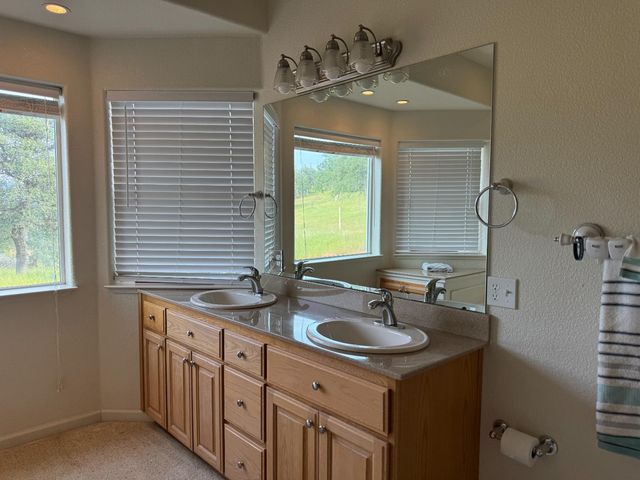 2891 Granite Springs Rd, Coulterville, CA 95311