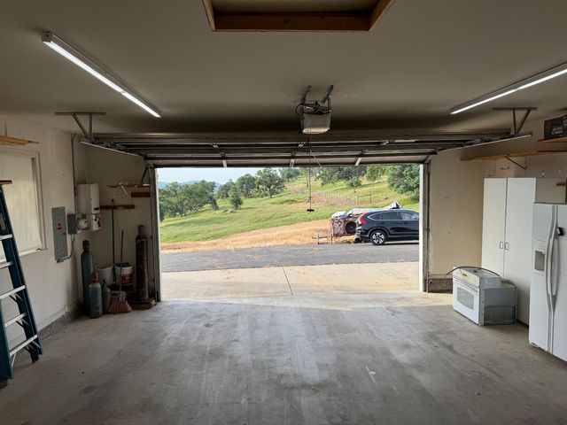 2891 Granite Springs Rd, Coulterville, CA 95311