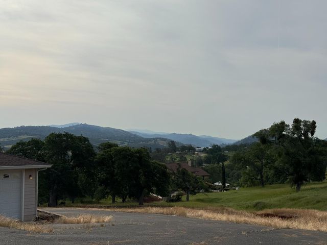 2891 Granite Springs Rd, Coulterville, CA 95311