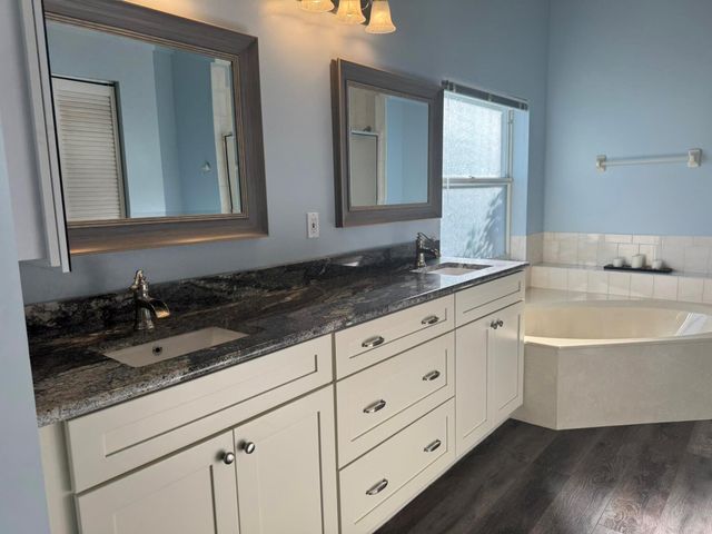 7205 SE Seagate Lane, Stuart, FL 34997