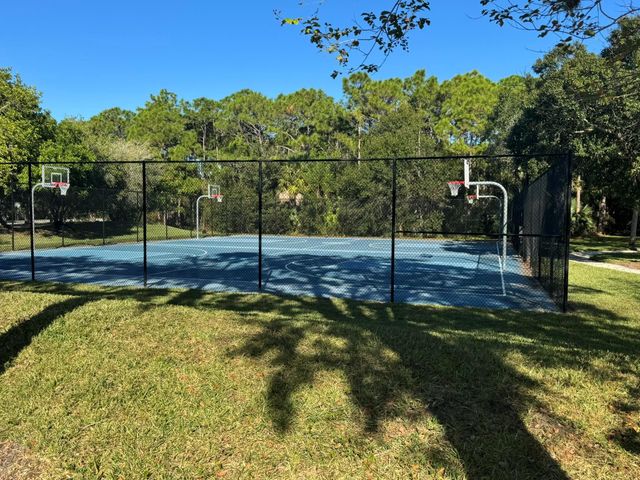 7205 SE Seagate Lane, Stuart, FL 34997