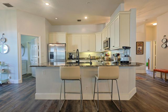 7205 SE Seagate Lane, Stuart, FL 34997