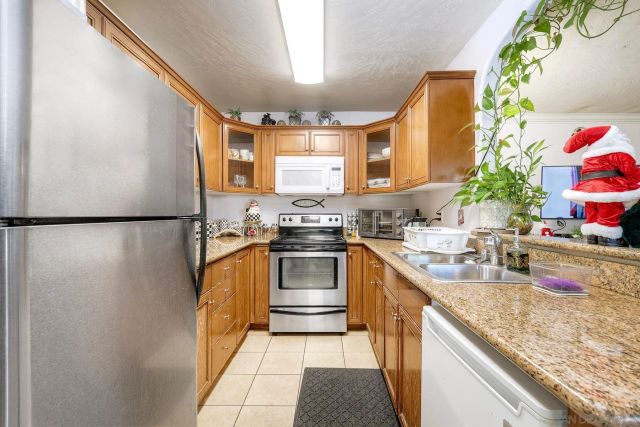 792 Avocado Ave 29, El Cajon, CA 92020