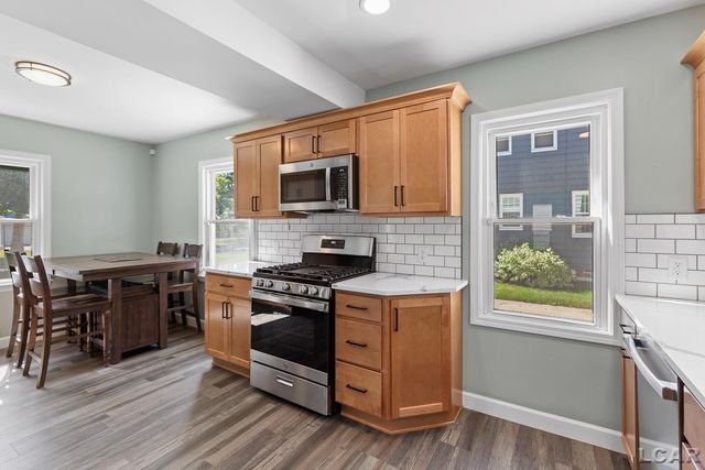 695 Budlong Street, Adrian, MI 49221