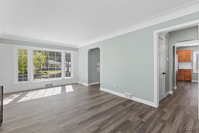 695 Budlong Street, Adrian, MI 49221