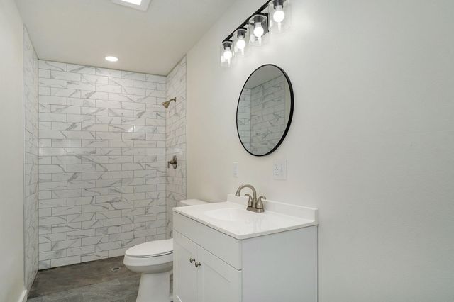 930 Porter Avenue, Aurora, MO 65605