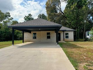 1108 E 8 St, Mt Pleasant, TX 75455