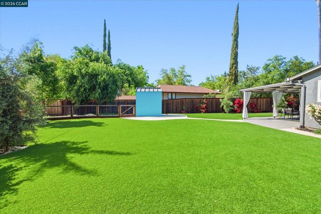 1356 Washington Blvd., Concord, CA 94521