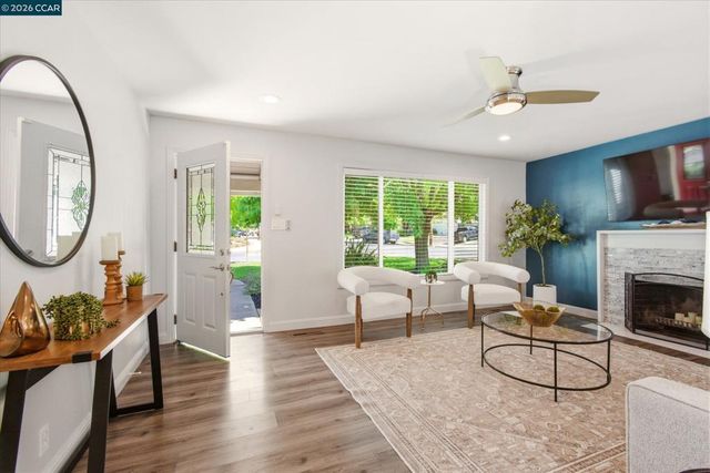 1356 Washington Blvd., Concord, CA 94521