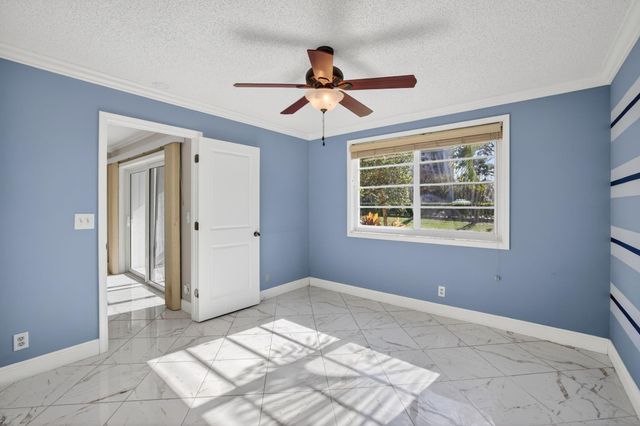 2230 N Cypress Bend Drive 108, Pompano Beach, FL 33069