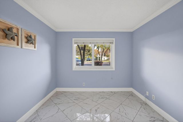 2230 N Cypress Bend Drive 108, Pompano Beach, FL 33069