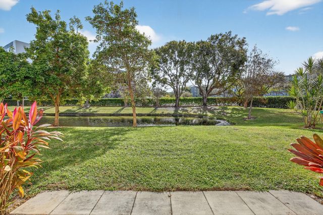 2230 N Cypress Bend Drive 108, Pompano Beach, FL 33069