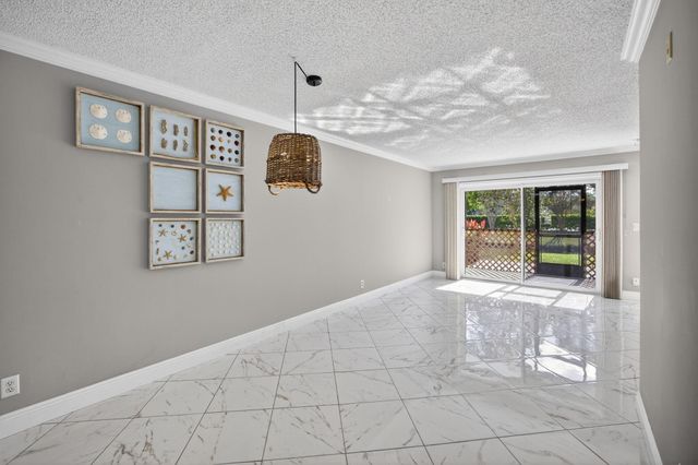 2230 N Cypress Bend Drive 108, Pompano Beach, FL 33069