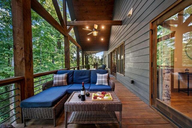 1081 Dills Road, Blue Ridge, GA 30513