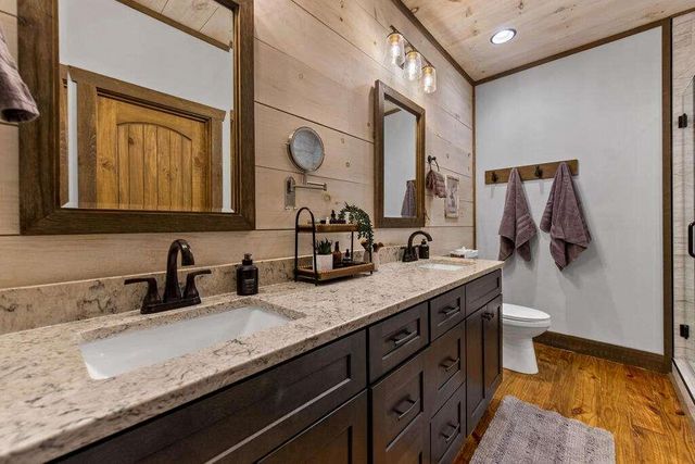 1081 Dills Road, Blue Ridge, GA 30513