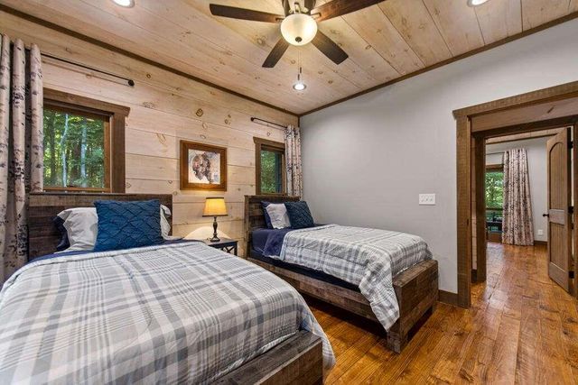 1081 Dills Road, Blue Ridge, GA 30513