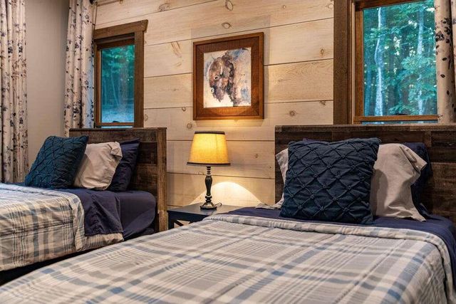 1081 Dills Road, Blue Ridge, GA 30513
